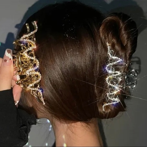 🆑 Super Sexy Hair Clip to Enhance your long hair looks!!! - Picture 2 of 12